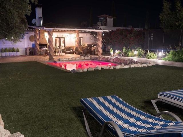 Vivienda de alto standing de 225 m2 en venta Atarfe, España