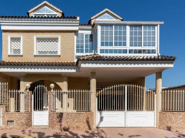 Vivienda de alto standing de 229 m2 en venta Fuente Álamo, España