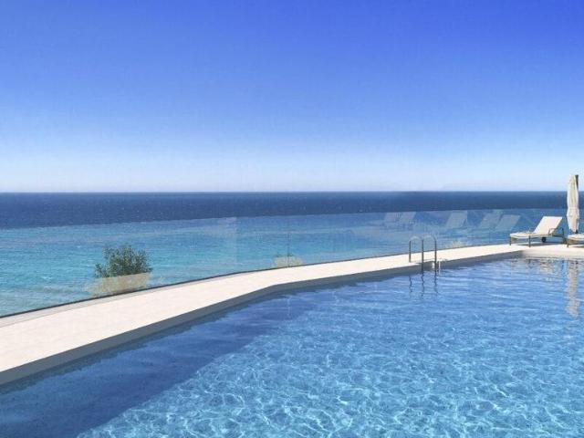 Vivienda exclusiva de 232 m2 en venta Vélez Málaga, España