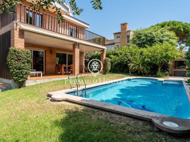 Vivienda de alto standing de 341 m2 en venta Cambrils, Cataluña
