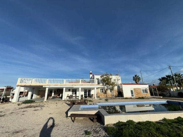 Vivienda de alto standing de 375 m2 en venta Crevillente, Comunidad Valenciana
