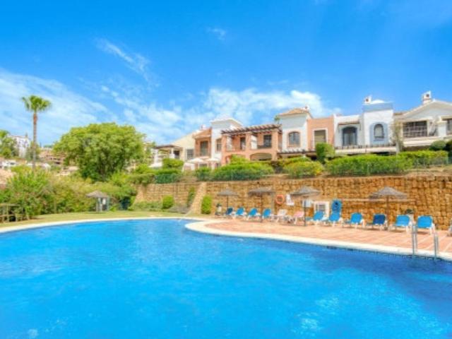 Vivienda de alto standing de 394 m2 en venta Benahavís, Andalucía