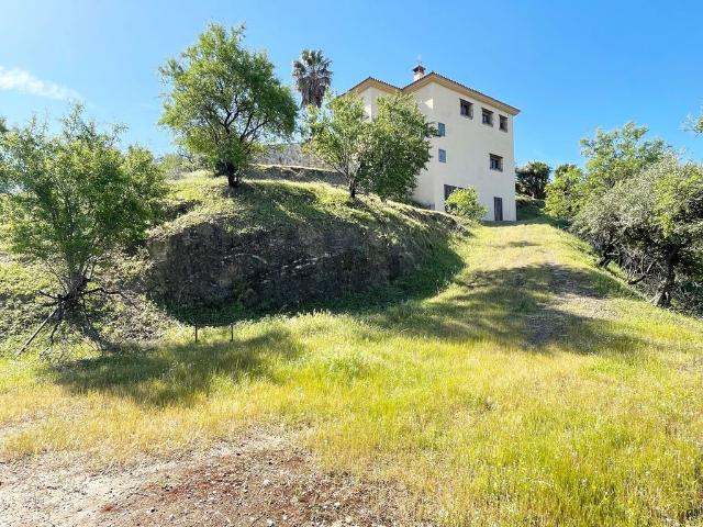 Vivienda de alto standing de 320 m2 en venta Coín, España