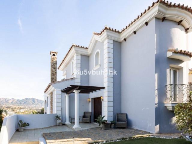 Vivienda de alto standing de 324 m2 en venta Mijas, España