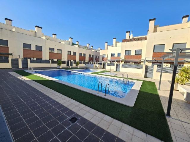 Vivienda de alto standing de 325 m2 en venta Castellón de la Plana, España