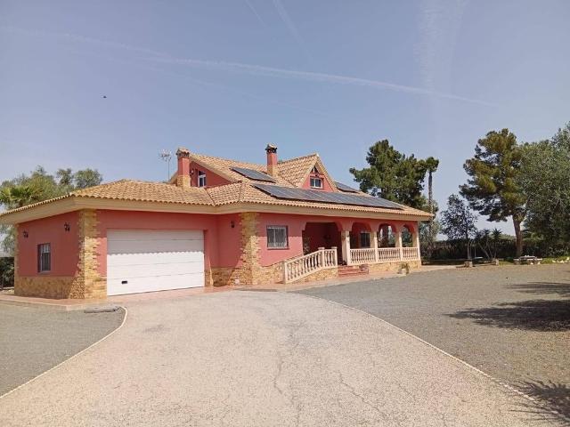 Vivienda de alto standing de 329 m2 en venta Lorca, Murcia