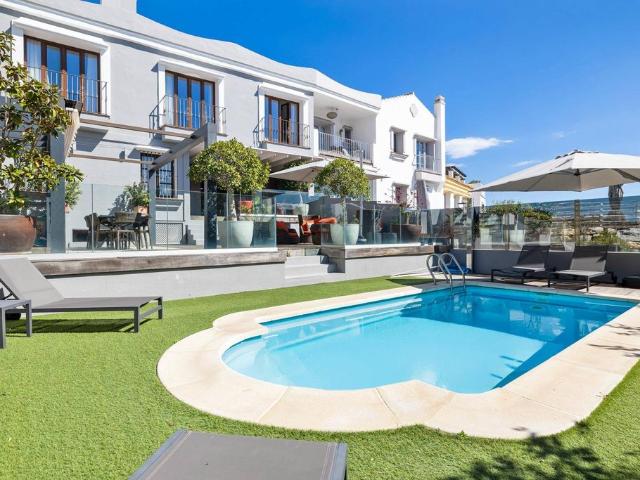 Vivienda de alto standing de 333 m2 en venta Benahavís, Andalucía