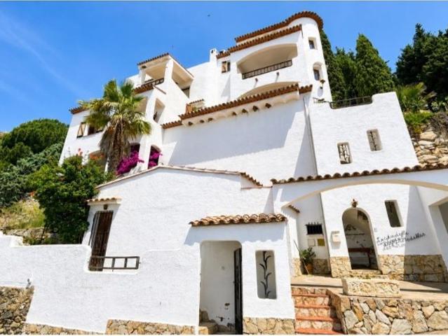 Vivienda de alto standing de 334 m2 en venta Rosas, España