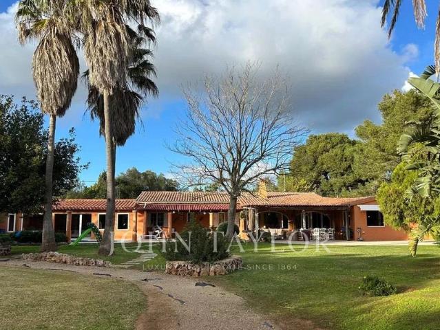 Vivienda de alto standing de 336 m2 en venta Maó, España