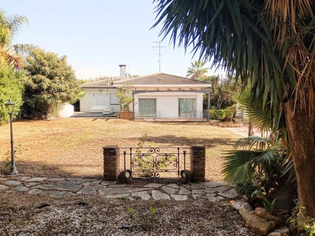 Vivienda de alto standing de 442 m2 en venta Cambrils, España