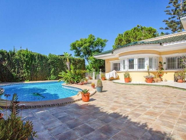 Vivienda de alto standing de 490 m2 en venta Torrevieja, Comunidad Valenciana
