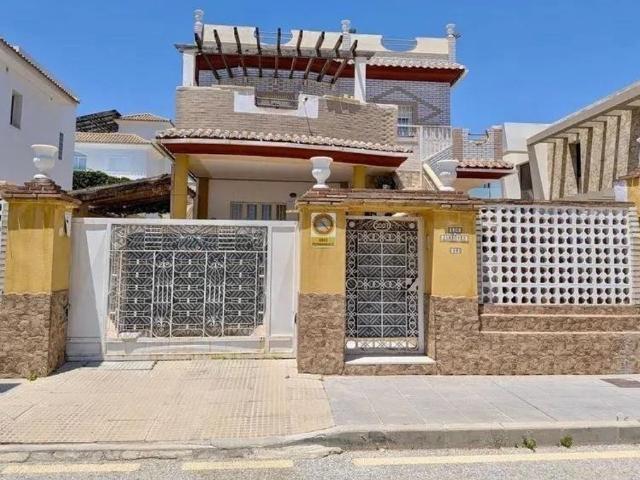 Vivienda de alto standing de 402 m2 en venta Vélez Málaga, España