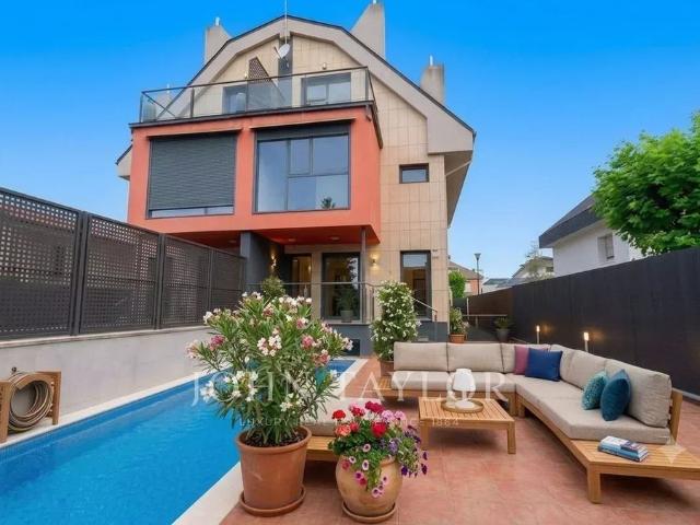 Vivienda de alto standing de 408 m2 en venta Pozuelo de Alarcón, Comunidad de Madrid