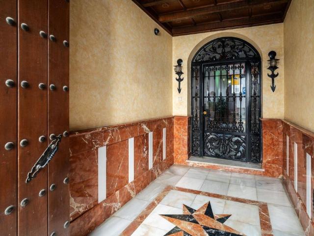 Vivienda de alto standing de 417 m2 en venta Córdoba, Andalucía