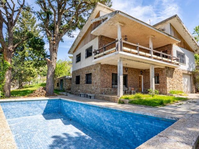 Vivienda de alto standing de 430 m2 en venta Cercedilla, España