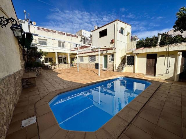 Vivienda de alto standing de 560 m2 en venta Pineda, Cataluña