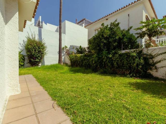 Vivienda de alto standing de 75 m2 en venta Mijas, Andalucía