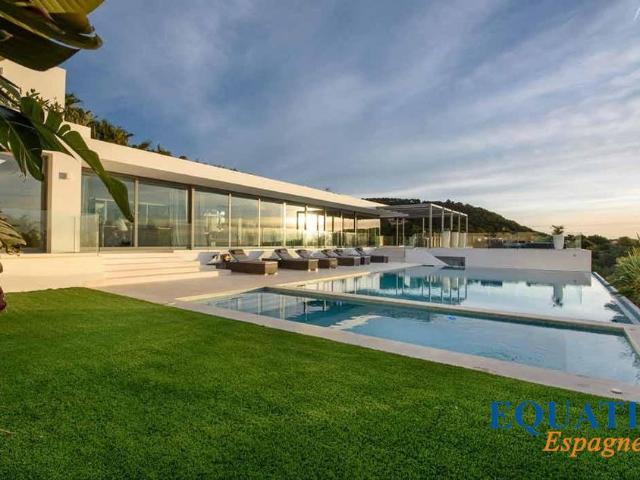 Vivienda de alto standing de 850 m2 en venta Ibiza, Baleares