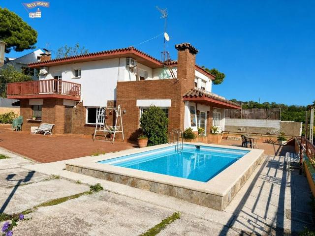 Vivienda de alto standing de 800 m2 en venta Badalona, Cataluña