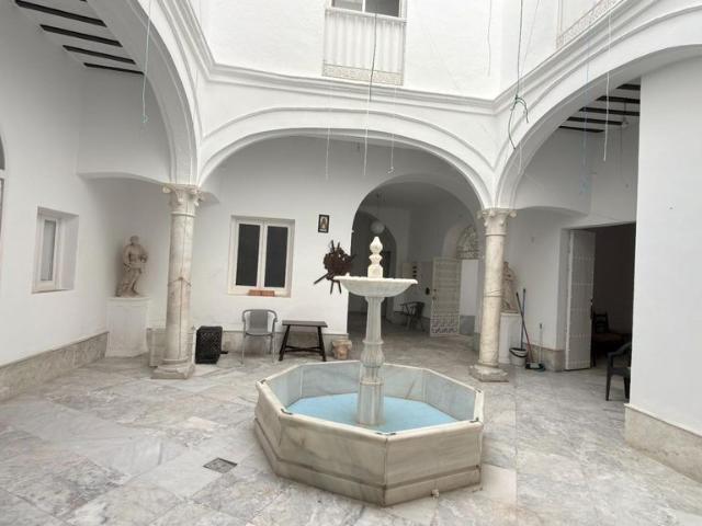 Vivienda de alto standing de 817 m2 en venta Moguer, Andalucía