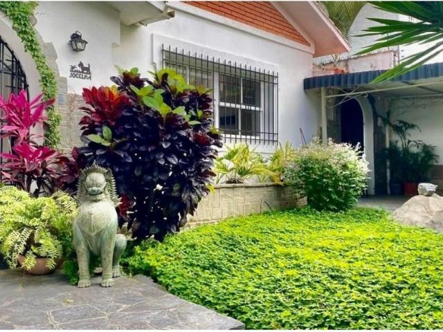 Vivienda de alto standing en alquiler Nueva Caracas, Distrito Capital