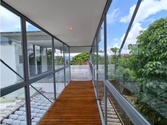 Vivienda de alto standing en alquiler Nueva Caracas, Venezuela