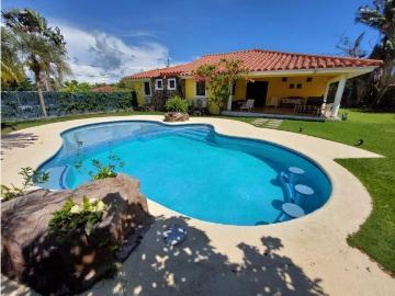 Vivienda de alto standing en alquiler Chame, Panamá Oeste