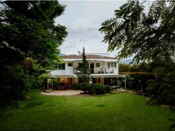 Vivienda de alto standing en venta Medellín, Departamento de Antioquia
