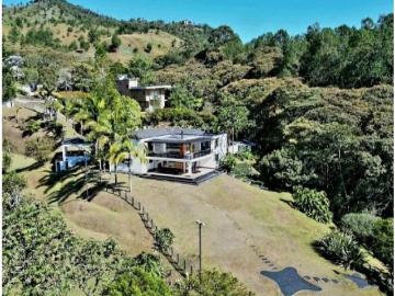 Vivienda de alto standing en venta Medellín, Departamento de Antioquia