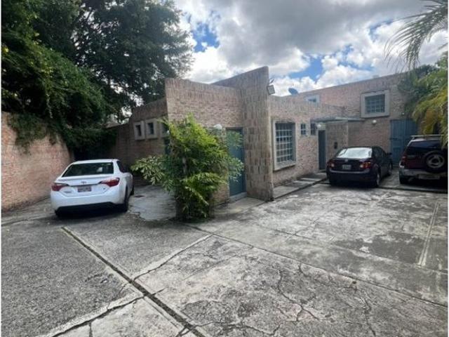 Vivienda de alto standing en venta Nueva Caracas, Distrito Capital