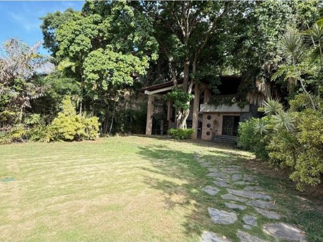 Vivienda de alto standing en venta Nueva Caracas, Distrito Capital