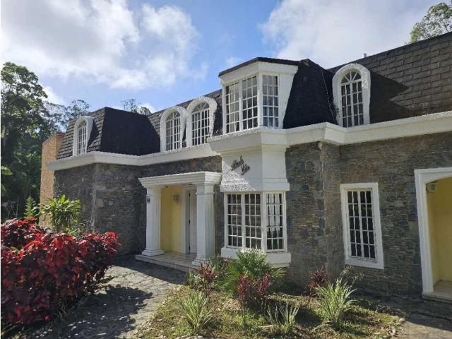 Vivienda de alto standing en venta Nueva Caracas, Distrito Capital