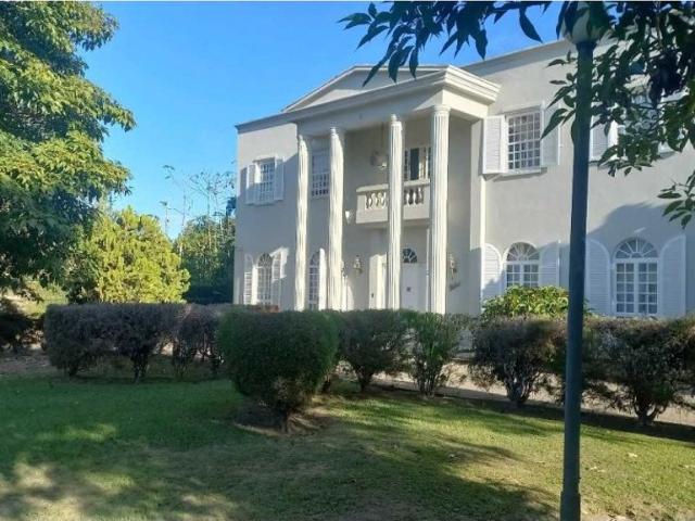 Vivienda de alto standing en venta Nueva Caracas, Distrito Capital
