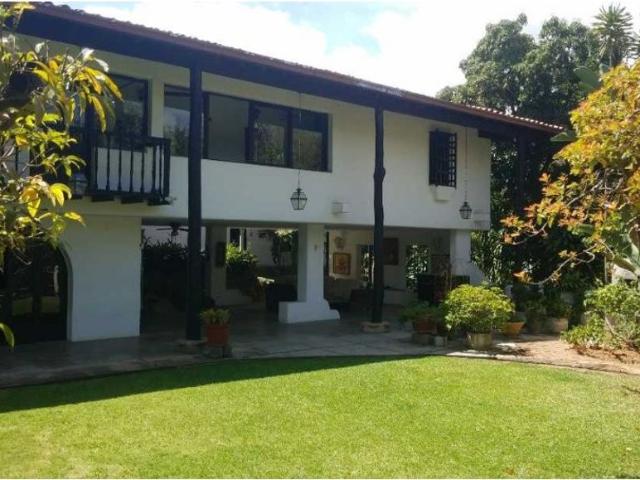 Vivienda de alto standing en venta Nueva Caracas, Distrito Capital