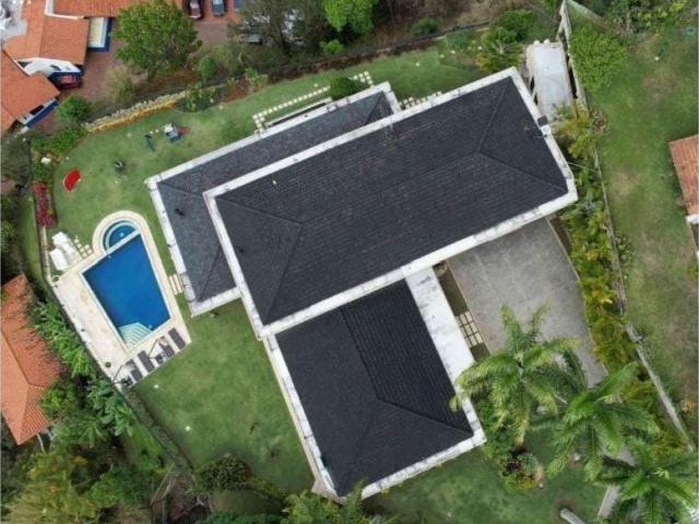 Vivienda de alto standing en venta Nueva Caracas, Distrito Capital
