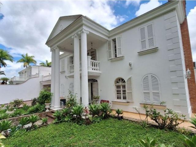 Vivienda de alto standing en venta Nueva Caracas, Distrito Capital