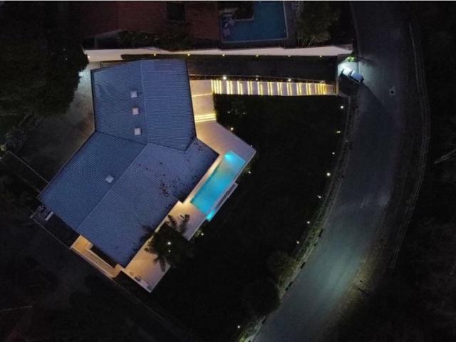 Vivienda de alto standing en venta Nueva Caracas, Distrito Capital