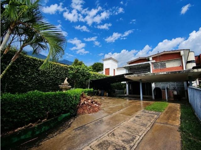 Vivienda de alto standing en venta Nueva Caracas, Distrito Capital