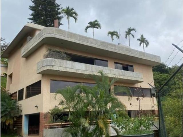 Vivienda de alto standing en venta Nueva Caracas, Distrito Capital