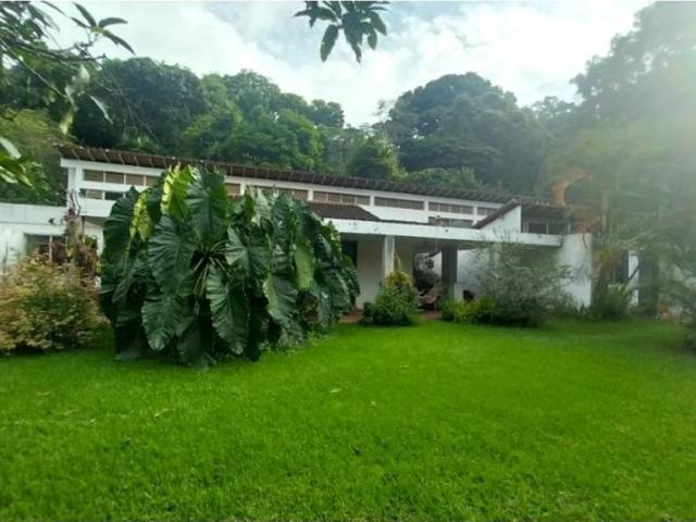 Vivienda de alto standing en venta Nueva Caracas, Venezuela