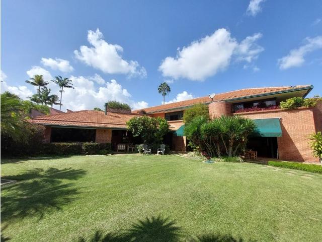Vivienda de alto standing en venta Nueva Caracas, Venezuela