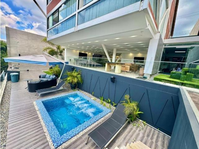 Vivienda de alto standing en venta Nueva Caracas, Venezuela