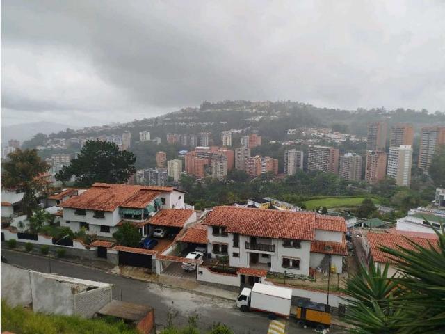 Vivienda de alto standing en venta Nueva Caracas, Venezuela