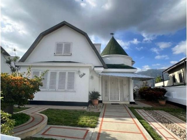 Vivienda de alto standing en venta Nueva Caracas, Venezuela