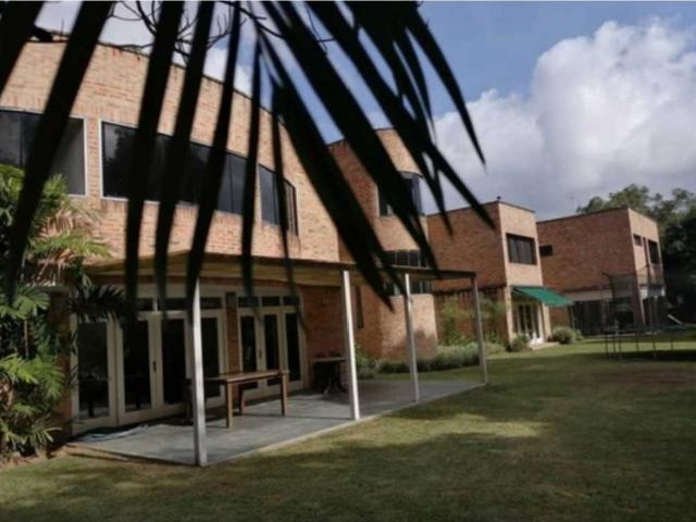 Vivienda de alto standing en venta Nueva Caracas, Venezuela