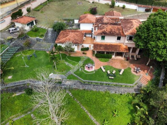 Vivienda de alto standing en venta Nueva Caracas, Venezuela