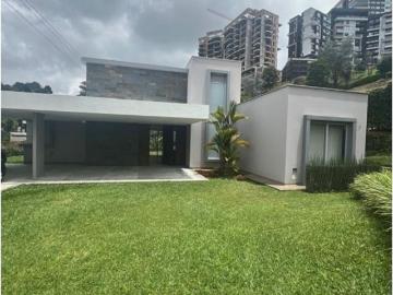 Vivienda de alto standing en venta Armenia, Colombia