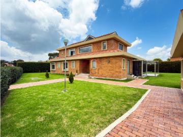 Vivienda de alto standing en venta Bogotá, Colombia