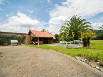Vivienda de alto standing en venta Cuenca, Provincia del Azuay