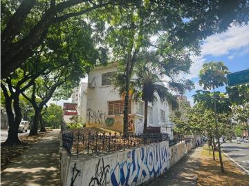 Vivienda de alto standing en venta Cali, Departamento del Valle del Cauca